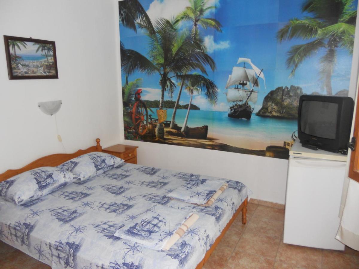 "Agatopolis"- Подсигурено Безплатно Паркиране Hotel Ahtopol Ngoại thất bức ảnh